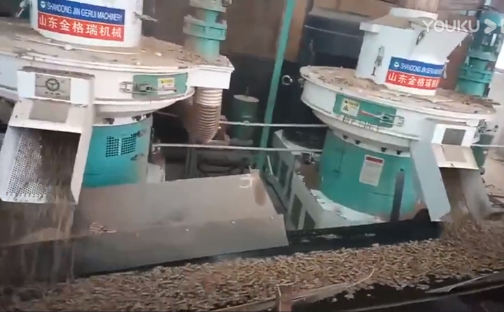 时产3-4吨生物质草莓视频污下载APP污调试成功