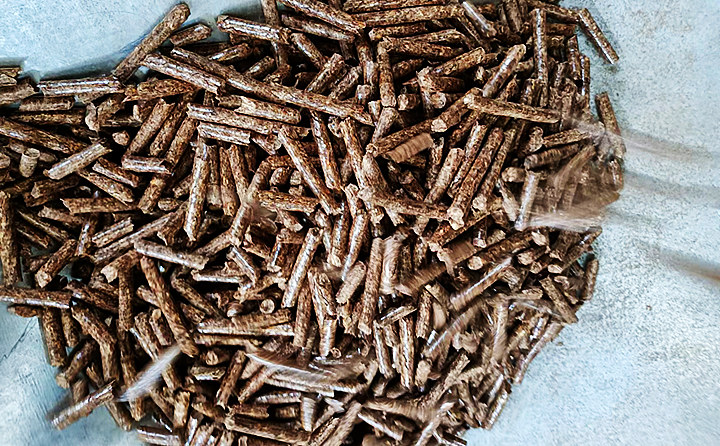 生物质草莓视频污下载APP污加工的颗粒燃料