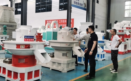 又是接待客户的美好一天,生物质草莓视频污下载APP污等你来考察